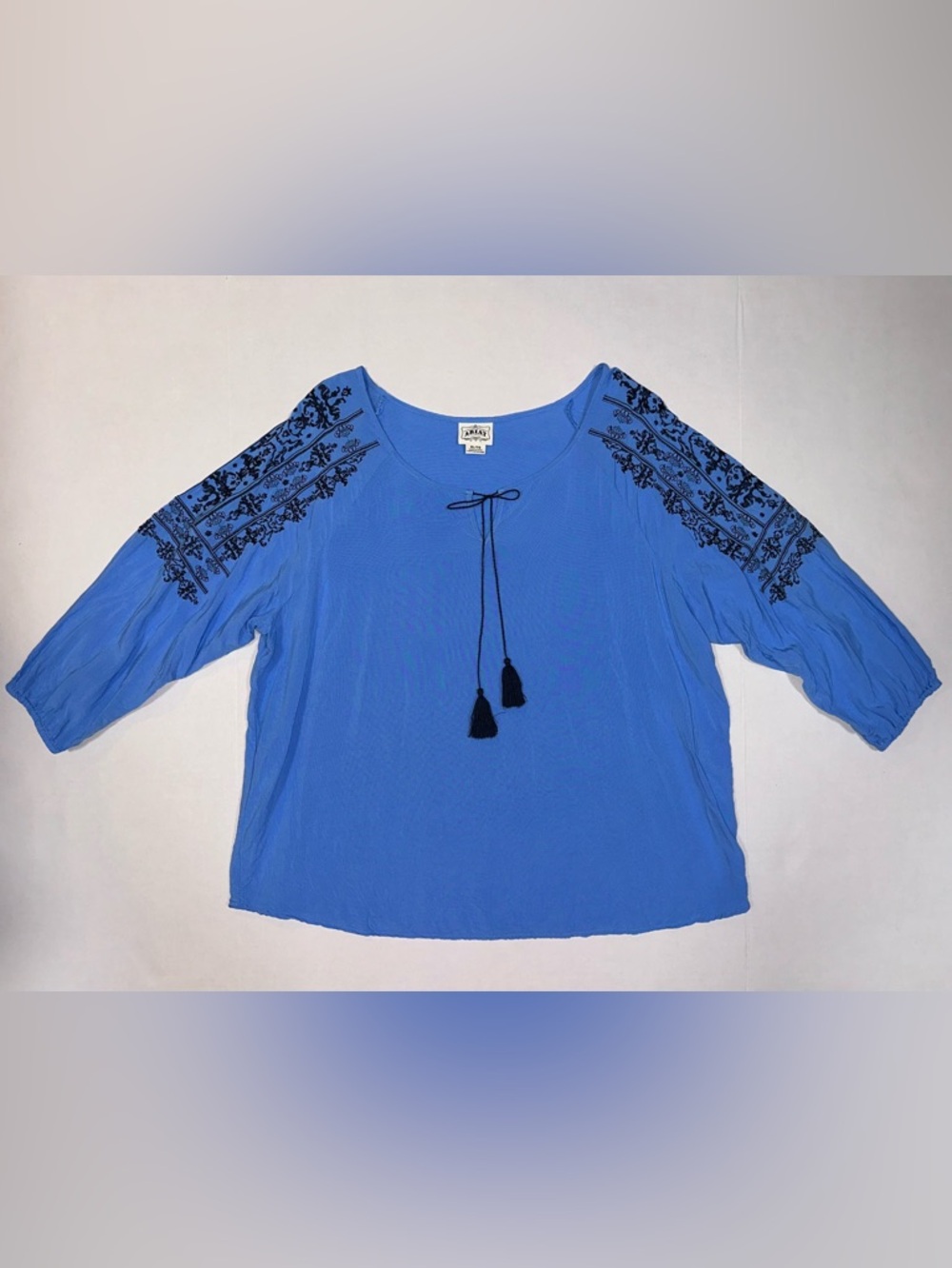 Ariat XL Blue Boho Peasant Top Embroidered 3/4 Sleeves Coastal *FLAWS* - Picture 10 of 14
